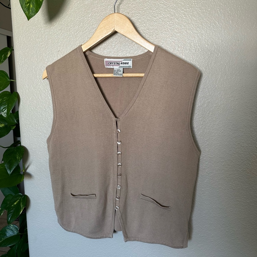 Crystal Kobe Women's Tan Vest